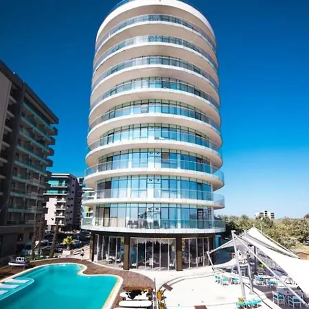 فندق White Tower 5*